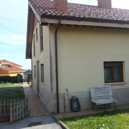 Barrio La Sota, Chalet Nº 6 *